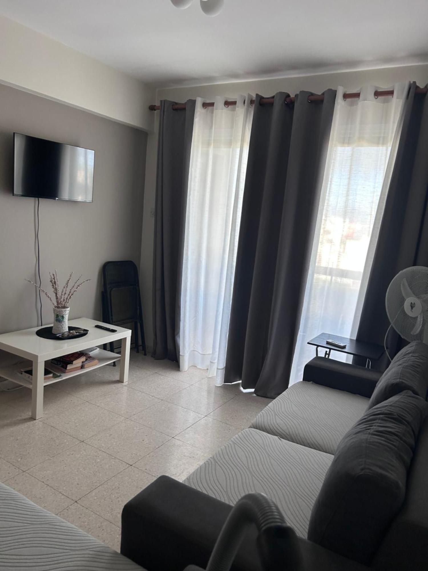 Ptolemaidos Cosy Family Apartment Larnaca Dış mekan fotoğraf